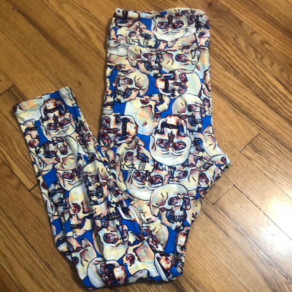 Lularoe halloween skulls